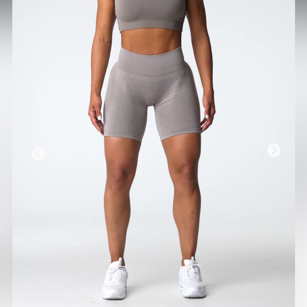 NVGTN Taupe Contour Seamless Shorts - S